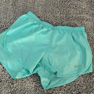 NWOT Women’s Nike Dri Fit Shorts